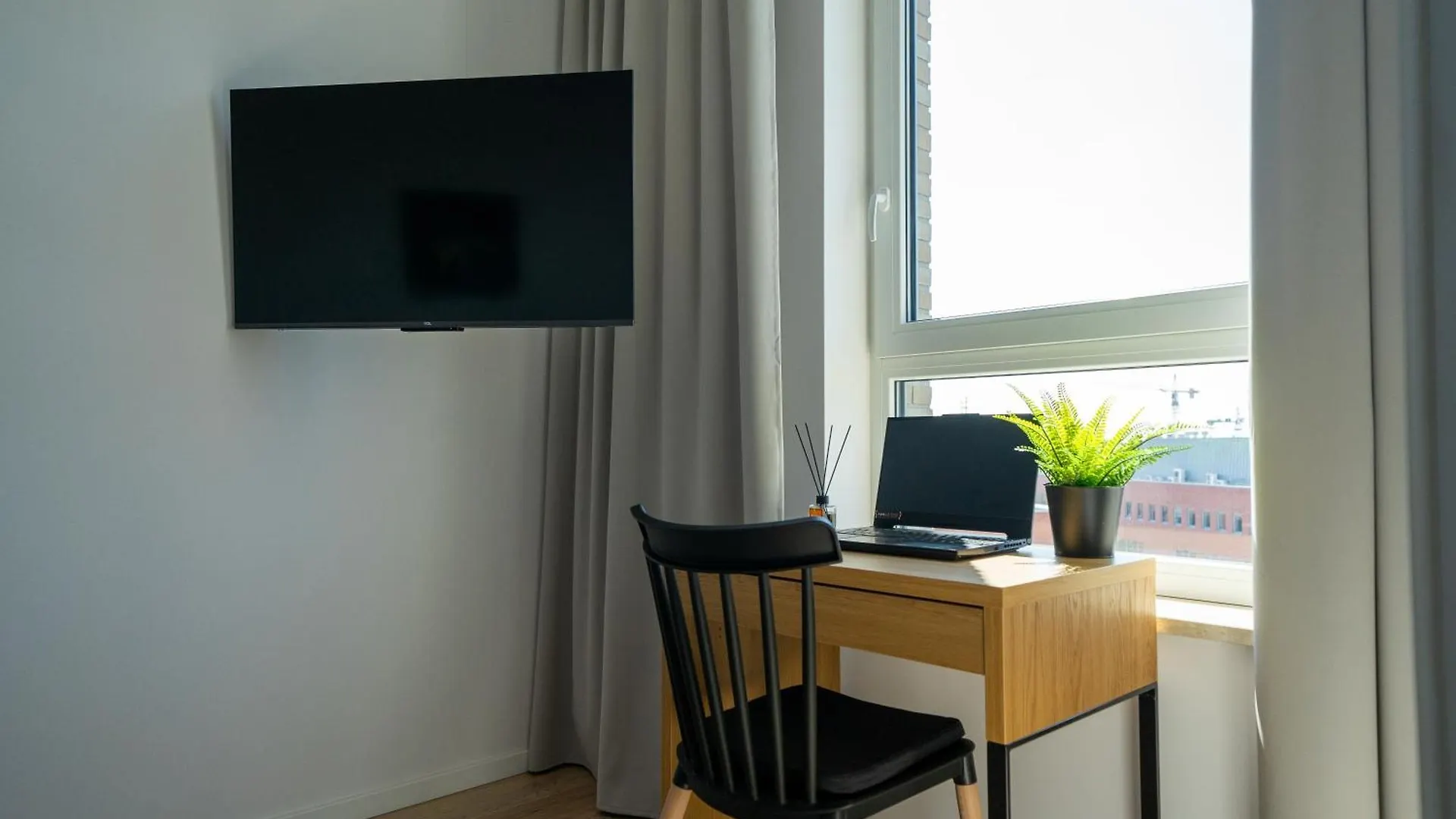 Apartment 7Th Floor Warsaw Wlochy Apt - Balcony, Workspace - By Rentujemy